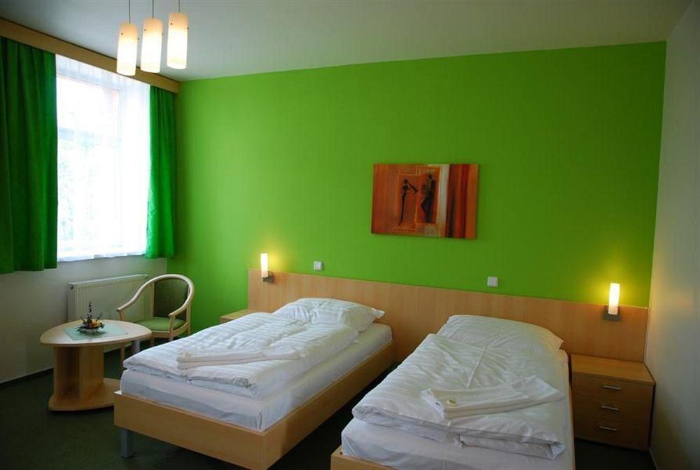 Hotel Senimo Olomouc Exterior foto